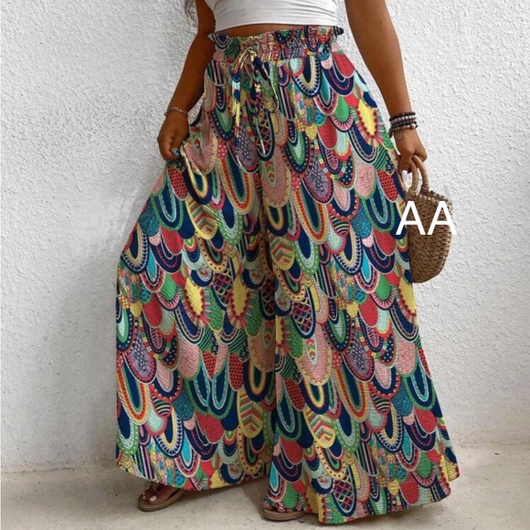 Plus Size Boho Abstract Geo Print Smocked High Waist Wide Leg Palazzo Pants - Picture 2 of 4